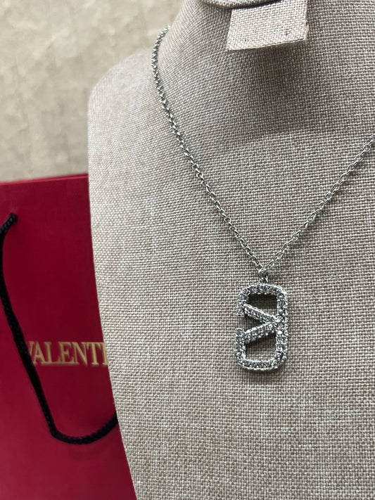 Cadena Valentino Logo Chico V