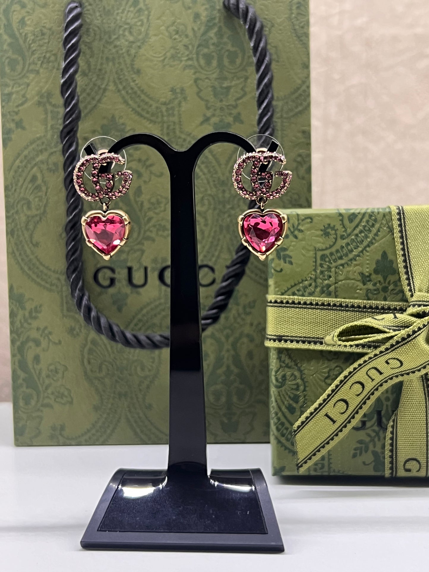 Aretes Gucci Corazon Rosa