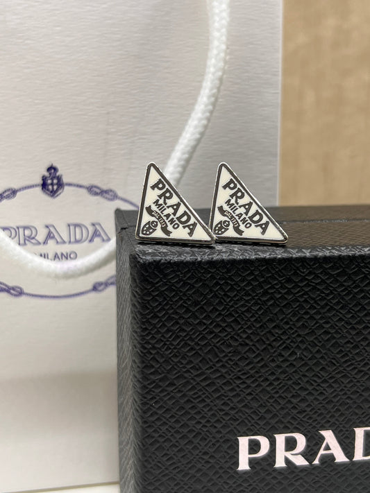 Aretes Prada Clasico