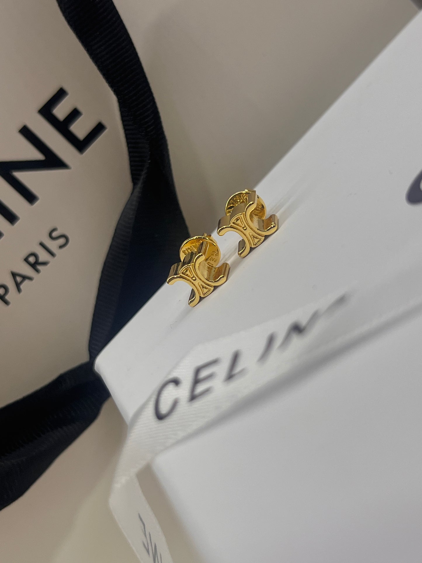 Aretes Celine Logo Petite