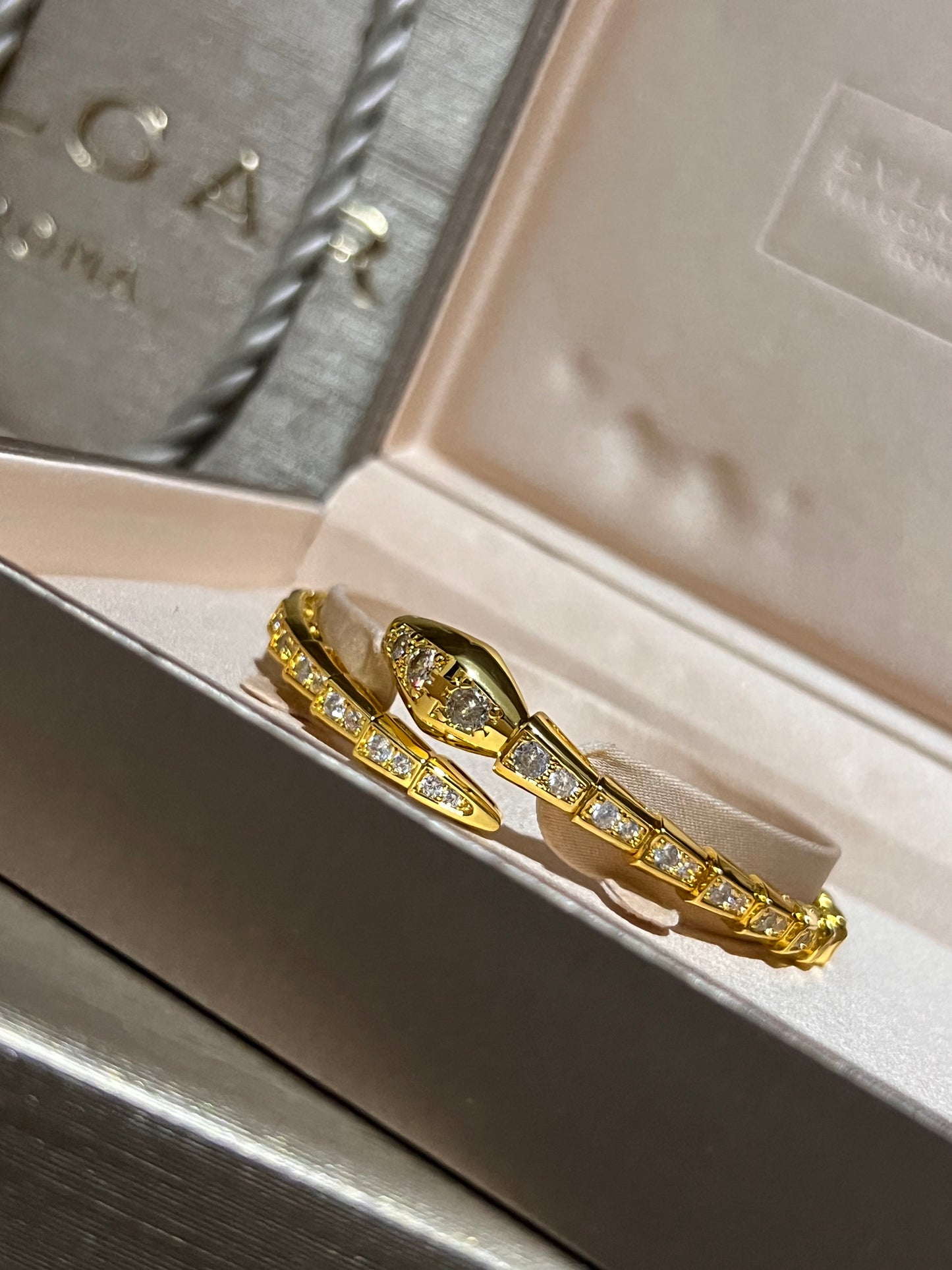 Brazalete Bvlgari Serpenti Zirconia