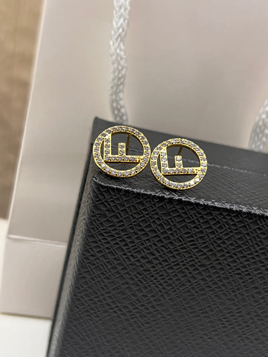 Aretes Fendi Clasicos En Circulo