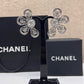 Aretes Chanel Flor Asimetrico