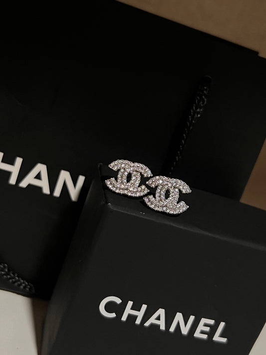 Arete Chanel De Logo Mini Doble