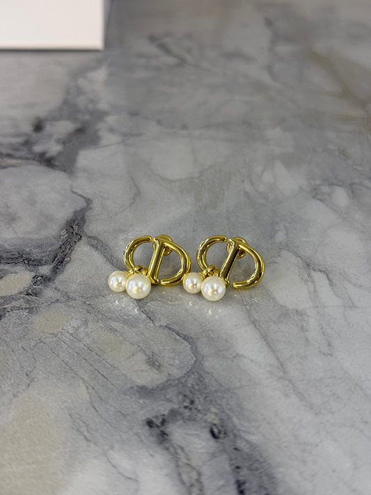 arete Dior cd liso perlas colgante
